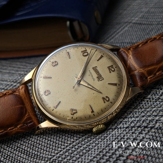 Montre automatique Eberhard &amp; Co en or 18 carats, années 1950 | Réf. 11601 | Cal. 11500 | Modèle vintage des années 1950 | Révisée