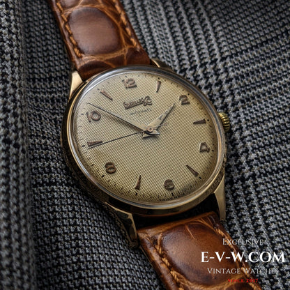 Montre automatique Eberhard &amp; Co en or 18 carats, années 1950 | Réf. 11601 | Cal. 11500 | Modèle vintage des années 1950 | Révisée