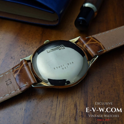 Montre automatique Eberhard &amp; Co en or 18 carats, années 1950 | Réf. 11601 | Cal. 11500 | Modèle vintage des années 1950 | Révisée