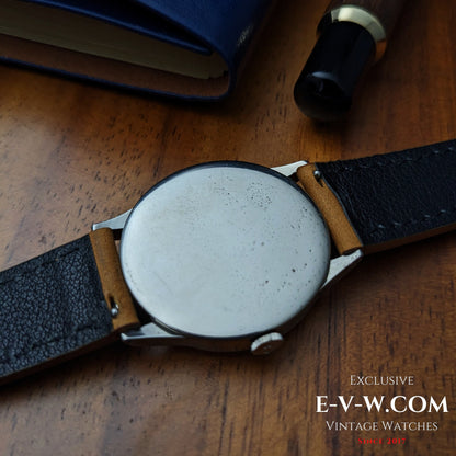 Omega de la Seconde Guerre mondiale (86 ans) | Calibre 26,5 SOB T2 | Année 1939 | Révisée