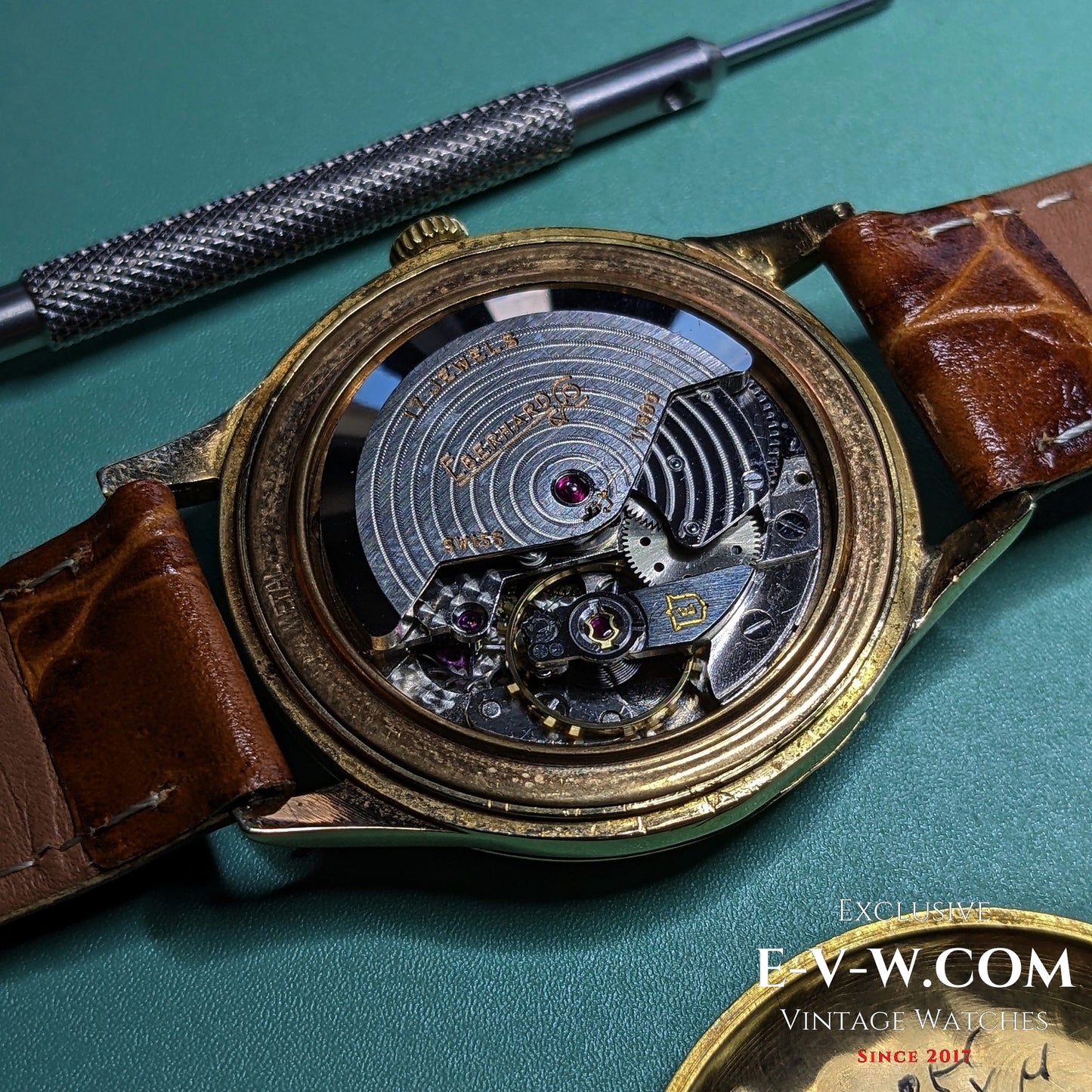 Montre automatique Eberhard &amp; Co en or 18 carats, années 1950 | Réf. 11601 | Cal. 11500 | Modèle vintage des années 1950 | Révisée