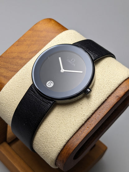 Omega « ART COLLECTION 1987 » très rare / Design : Camille Graeser / Céramique / Pièce unique 