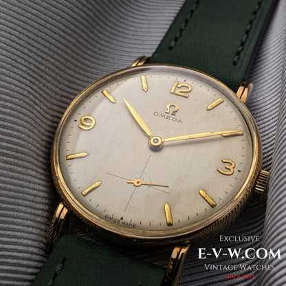 Omega en or 14 carats, 81 ans | Calibre 30T2 PC | Année 1944 | Révisée