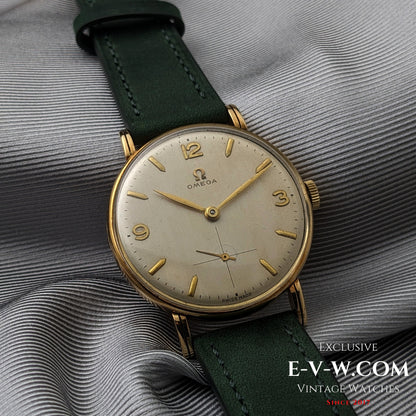 Omega en or 14 carats, 81 ans | Calibre 30T2 PC | Année 1944 | Révisée