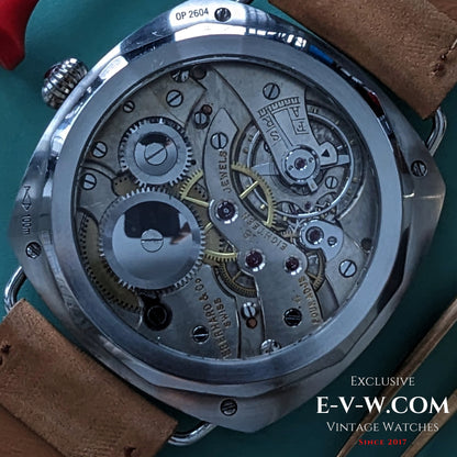 Transformation ancienne Eberhard &amp; Co des années 1920, avec mouvement de montre de poche à 18 rubis et fond transparent.