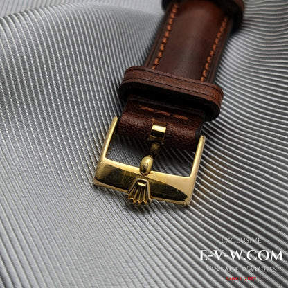 Un chronomètre Rolex ancien exceptionnellement rare, datant d'avant l'ère Oyster / Cal. 530 / Réf. 4139 – Or 14 carats (vers 1943-1946) 