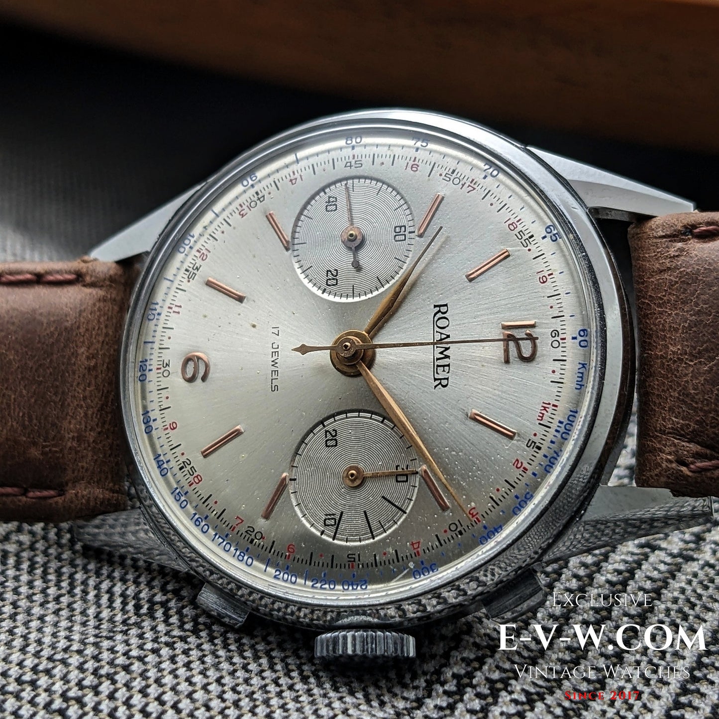 Chronographe Roamer Jumbo des années 1940 | Réf. 2403 | Valjoux 22 | Révisé 