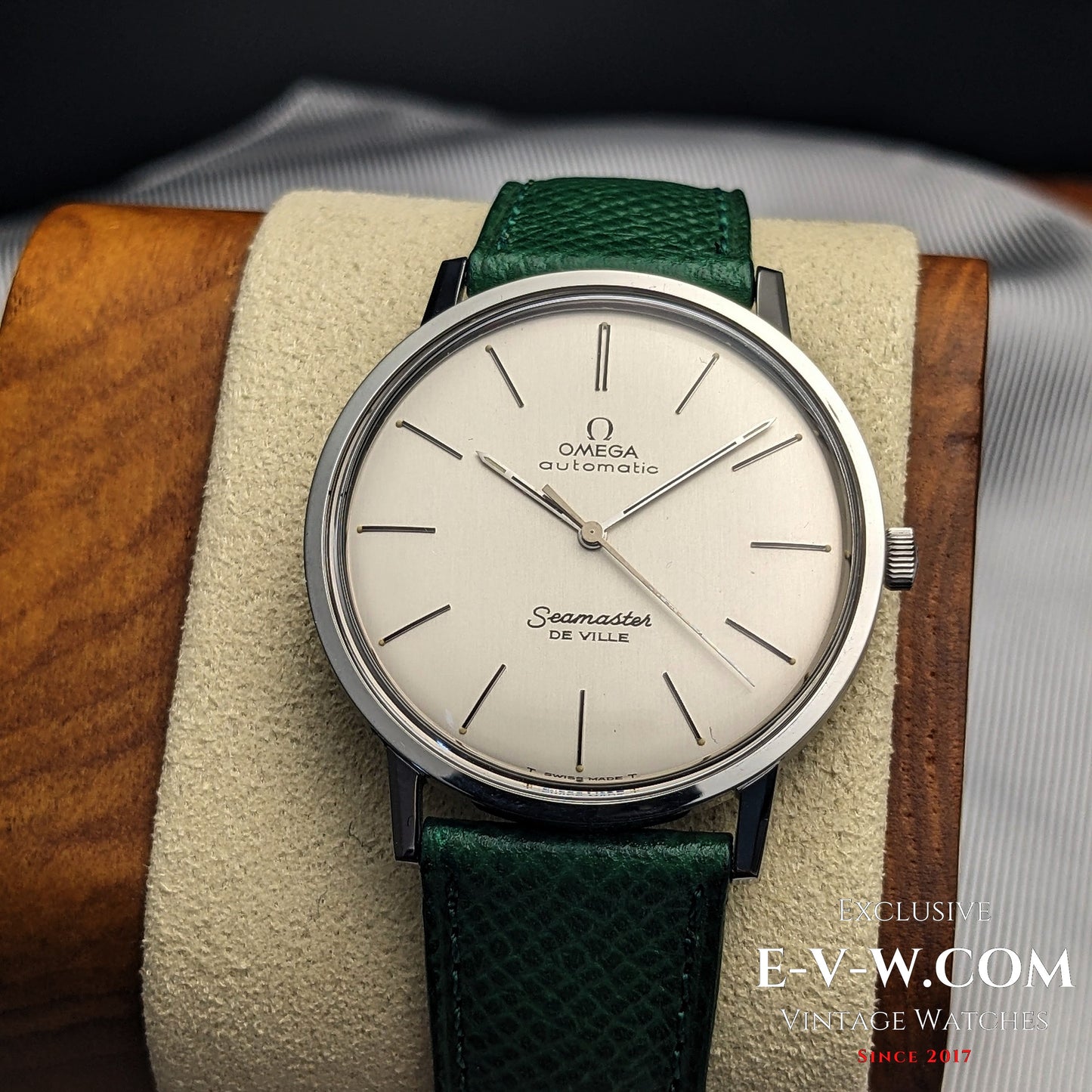 Montre Omega Seamaster De Ville vintage de 1965, rare et exceptionnelle | Modèle « ultra-plat » (Calibre 711) | Réf. 165.008 | Révisée 