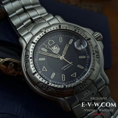 Montre TAG Heuer Professional 200 mètres / série 6000 des années 1990 | Réf. WH1115-K1 