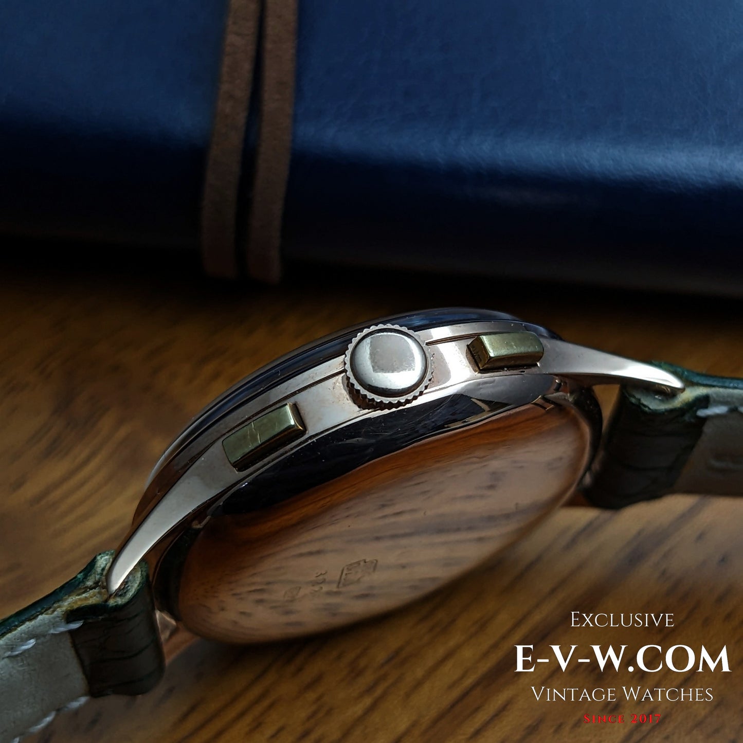 Chronographe Kelbert en or rose 18 carats, montre des années 1940 / Révisée 