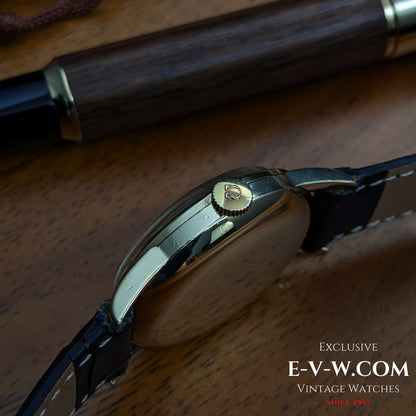 Omega Classique d'après-guerre / Réf. 2513-2 / Cal. 283 (30T2) / Montre-bracelet / Plaqué or 80 microns / Révisée 
