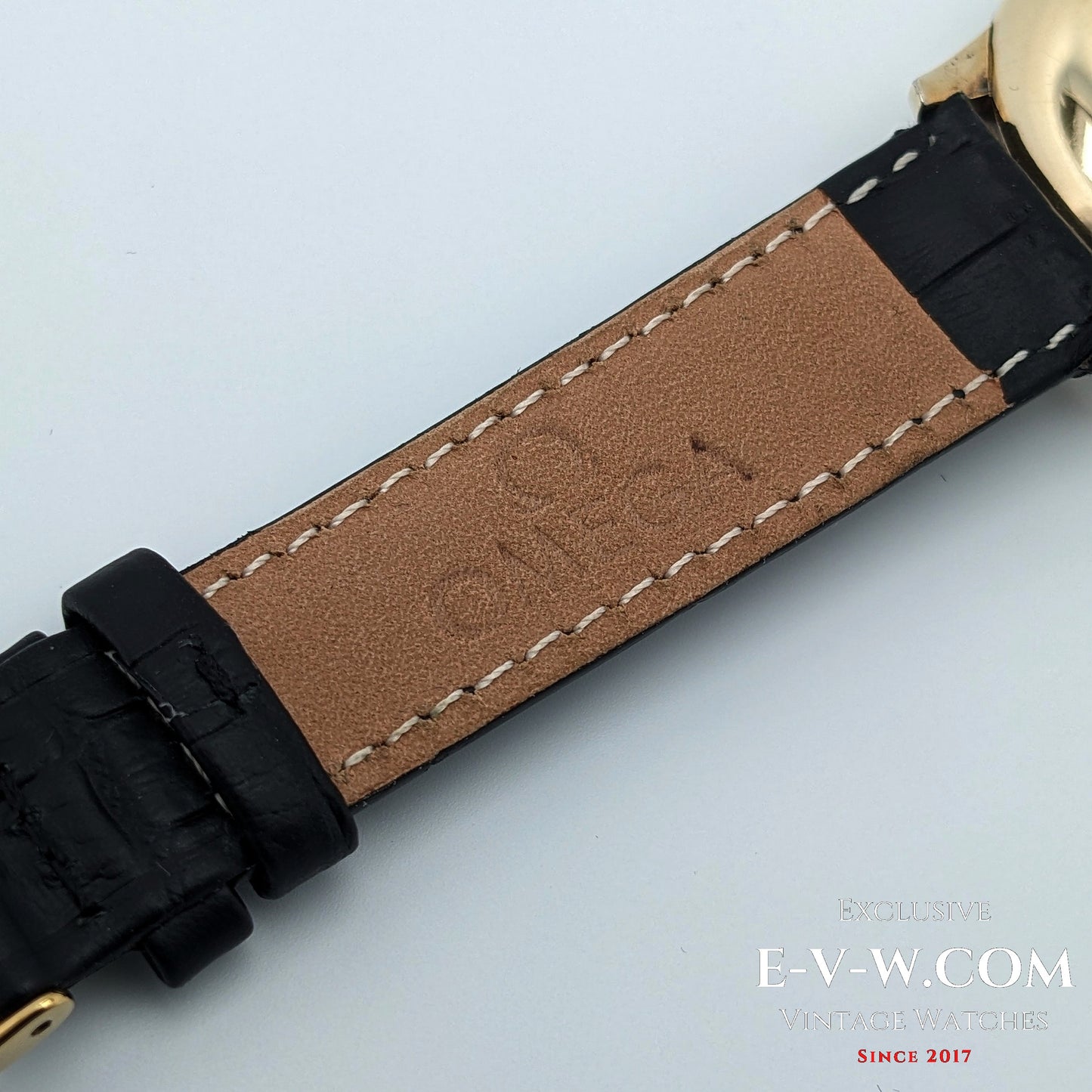 Omega Classique d'après-guerre / Réf. 2513-2 / Cal. 283 (30T2) / Montre-bracelet / Plaqué or 80 microns / Révisée 