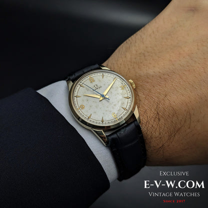 Omega Classique d'après-guerre / Réf. 2513-2 / Cal. 283 (30T2) / Montre-bracelet / Plaqué or 80 microns / Révisée 