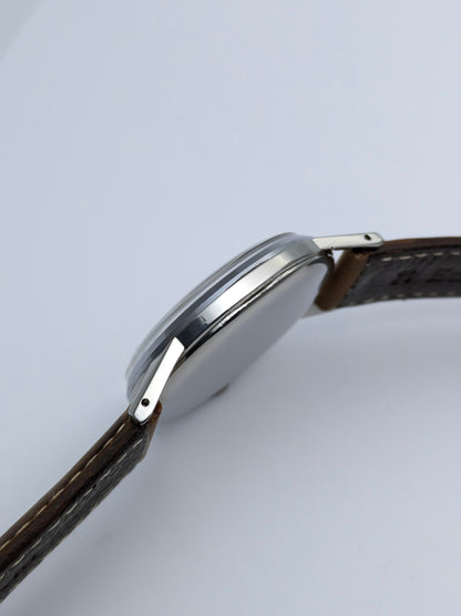 Accès anticipé - Omega Jumbo 38 mm / Vintage 1952 