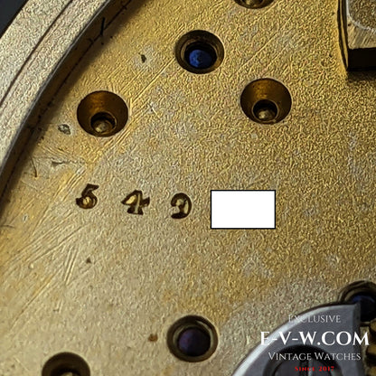 Montre Patek Philippe ancienne (146 ans), en or rose 18 carats, millésime 1877, calibre 18, échappement à ancre, provenant des archives Patek Philippe.