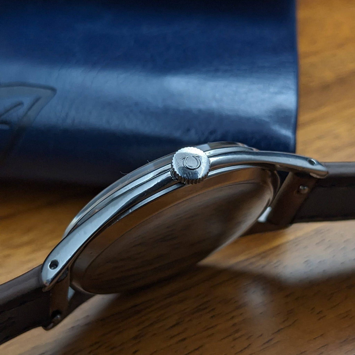 Omega Jumbo 38mm /  Cal 265 (30T2) / Ref 2505-21 - A Classic Timepiece / Serviced