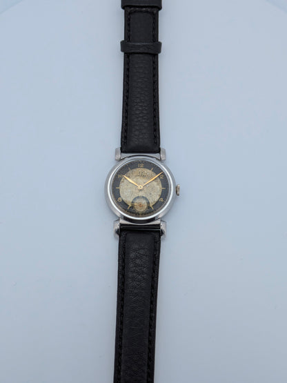 Faites une offre pour acheter cette pièce avant sa sortie officielle / Omega Scarabée - Antique 1935 