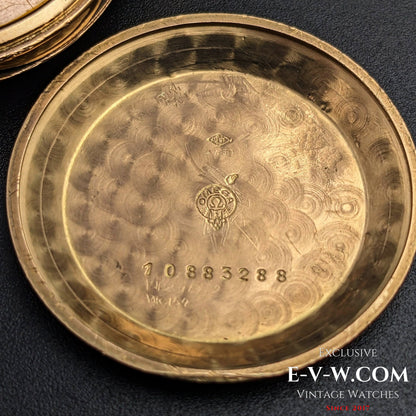 Rare Omega à cadran sectoriel / Automatique à masselottes / Or 18 carats / Cal. 351 / Vintage 1950