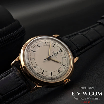 Rare Omega à cadran sectoriel / Automatique à masselottes / Or 18 carats / Cal. 351 / Vintage 1950
