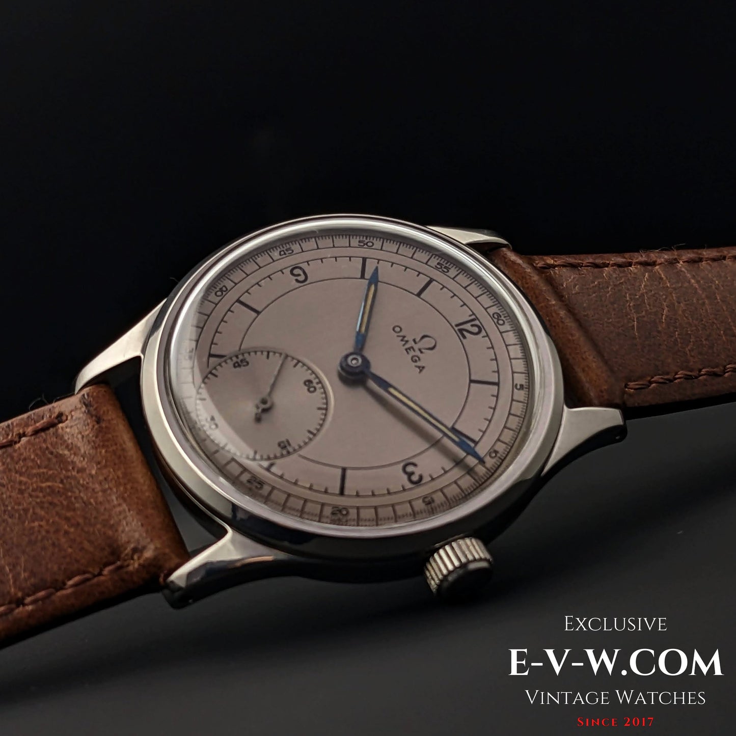 Omega à cadran sectoriel / Réf. 30T2 / Calibre 265 (famille 30T2) / Boîtier Dennison rare / Vintage 1950