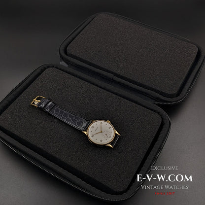 Montre Zenith unique en or 18 carats / Calibre 106 / Année 1949 / Entièrement révisée 