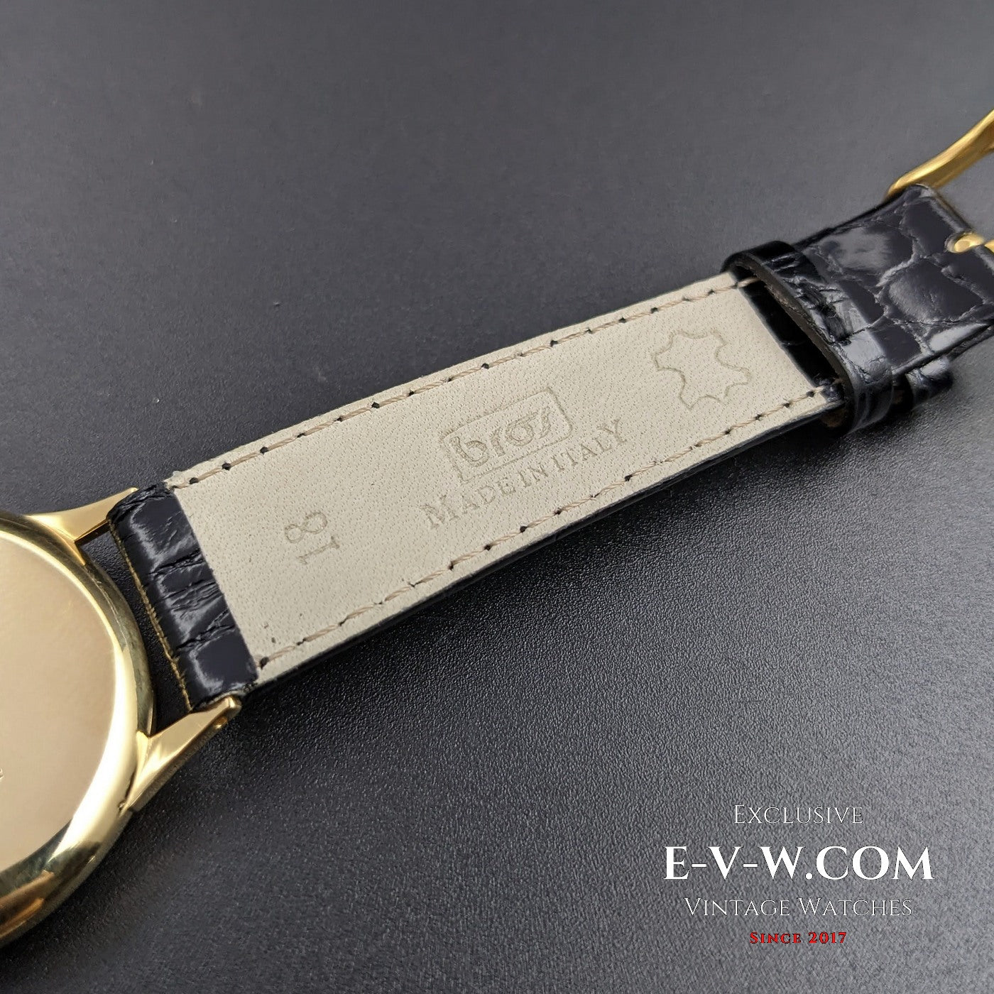 Montre Zenith unique en or 18 carats / Calibre 106 / Année 1949 / Entièrement révisée 