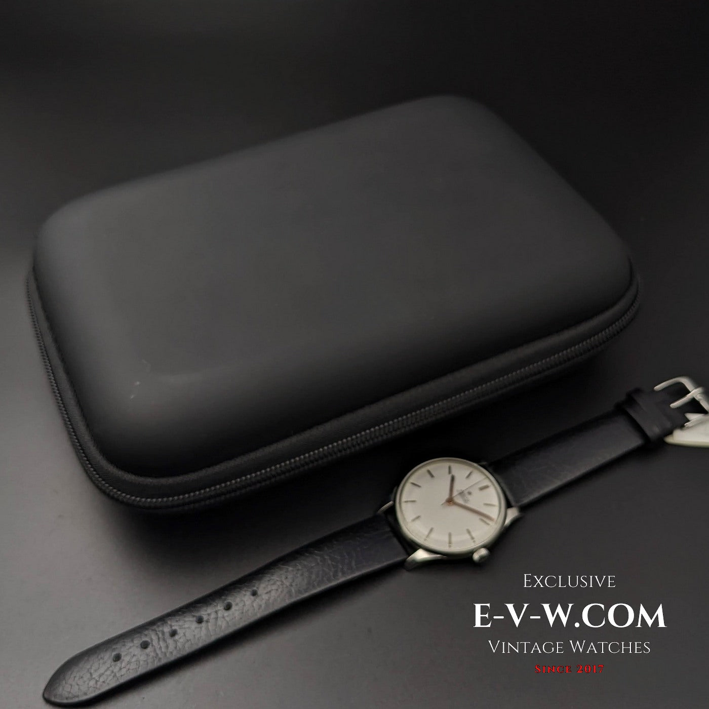 Pistolet automatique Zenith à percussion, calibre 133,8 / Jumbo 37 mm / Année 1959 / Entièrement révisé