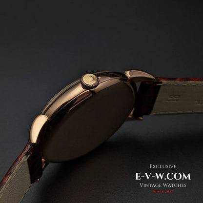 Montre IWC Schaffhausen unique en or rose 18 carats / Cal. 88 / Vintage 1946 / Entièrement révisée 