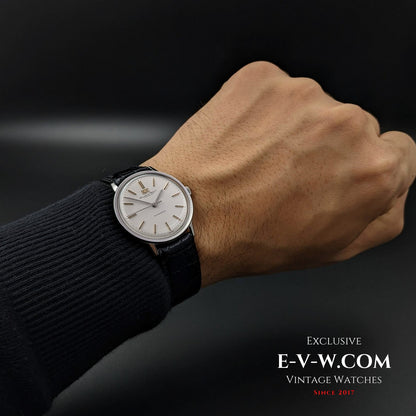 IWC Schaffhausen Automatique Réf. 803A / Cal. 854 / Année 1964 / Entièrement révisée 