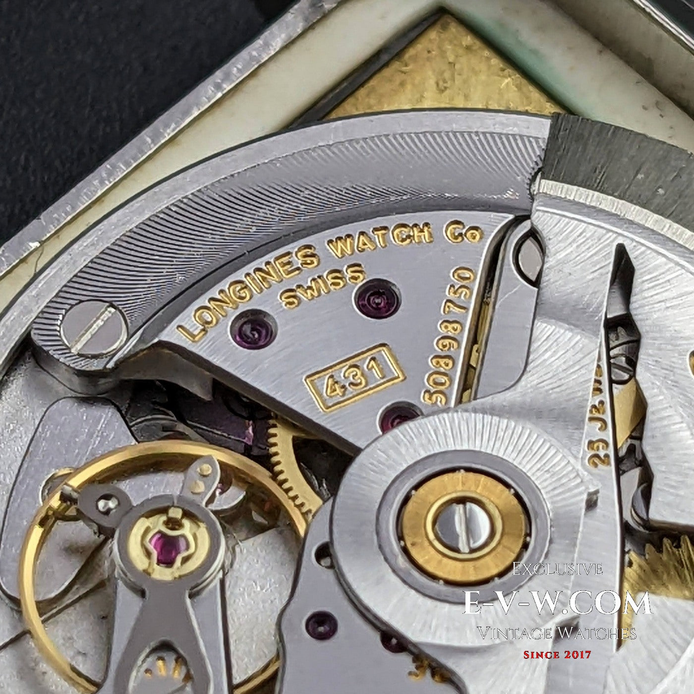 Longines Unique Ultra-Chron Réf. 8024 / Automatique / Millésime 1973 / Entièrement révisée 