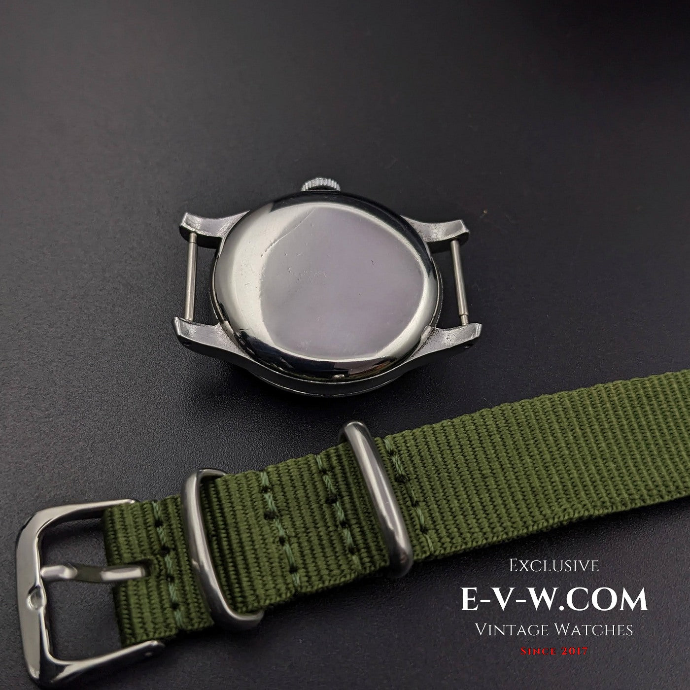 Longines Military Seconde Guerre mondiale / Modèle années 1940 / Calibre 12,68N / Entièrement révisée