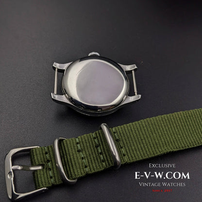 Longines Military Seconde Guerre mondiale / Modèle années 1940 / Calibre 12,68N / Entièrement révisée