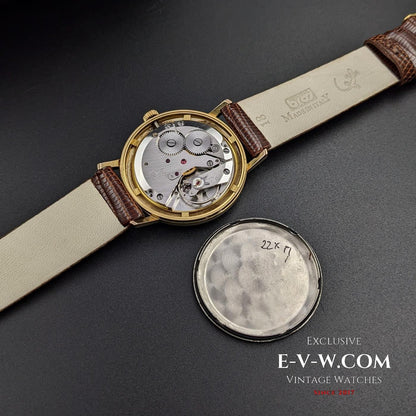 GUB Glashütte 17 rubis cal. 70.1 / Vintage années 1960 / Entièrement révisée 