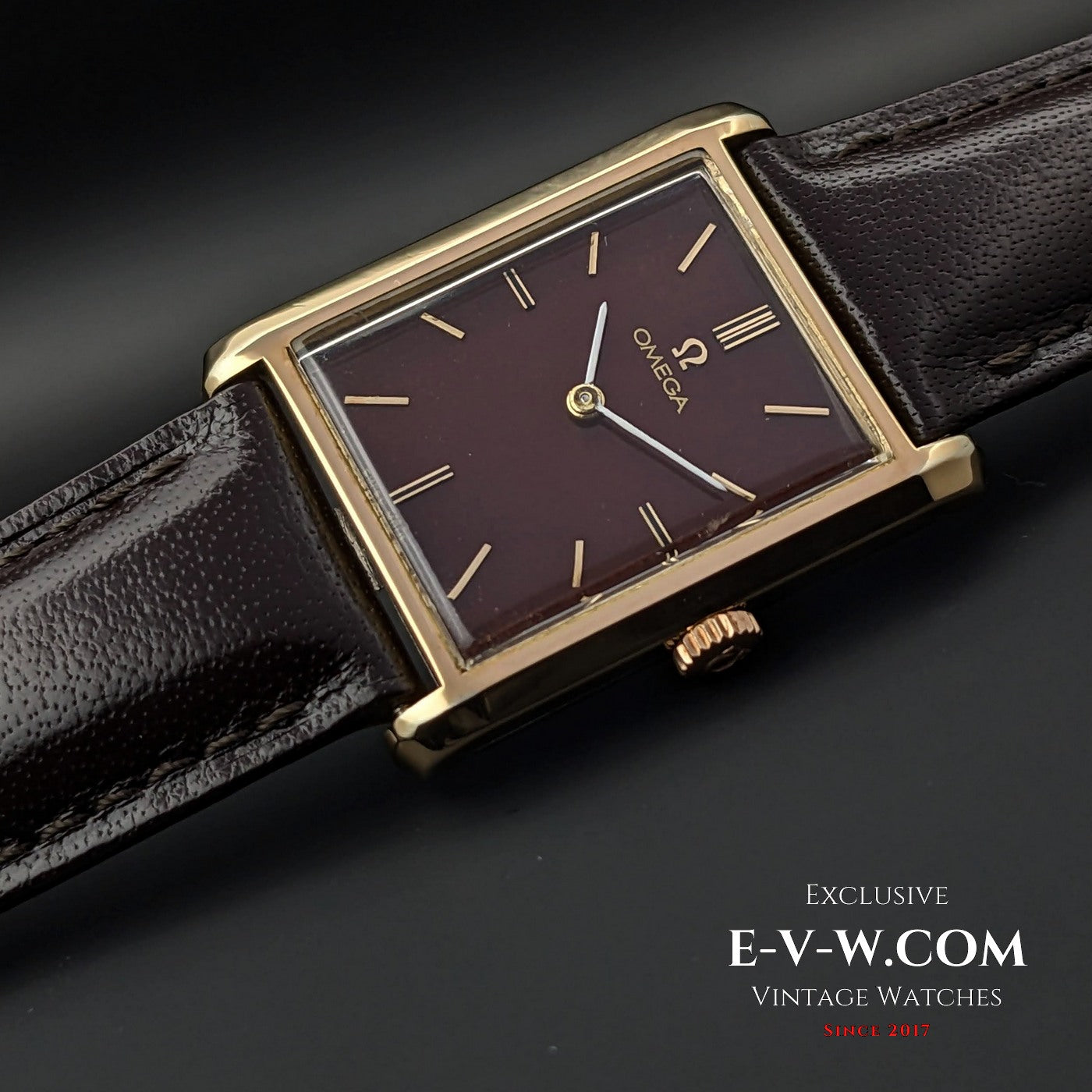 Omega Bordeaux Square Gold Plaque des années 1960 / Entièrement révisée 