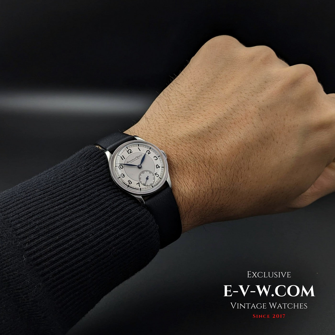 IWC Schaffhausen Art Déco / Cadran bicolore / Calibre 83 rare / Vintage Seconde Guerre mondiale 1938 / Entièrement révisée