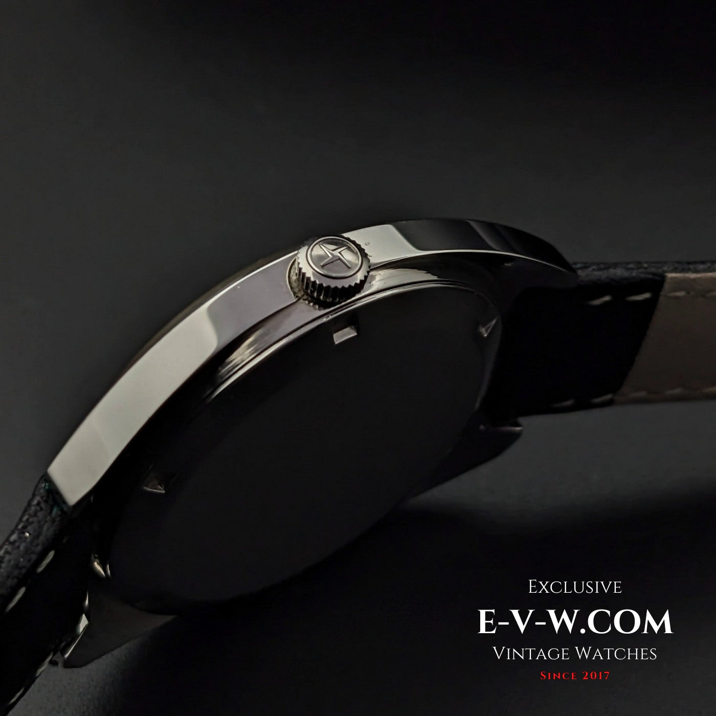 Zenith Sporto Très bon état / Cal 2562 / Années 1960 / Entièrement révisée 