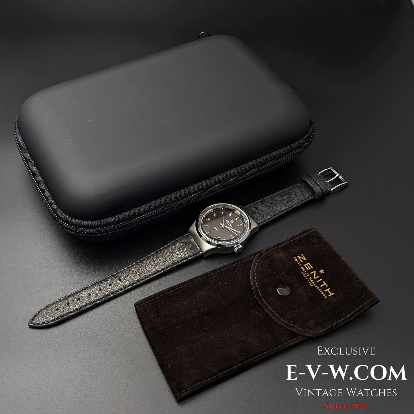 Rare montre Zenith DEFY automatique, brevet n° 493877 / Boîtier Jumbo 38 mm / Années 1970 / Calibre 2572.PC / Réf. 010210380 / Entièrement révisée