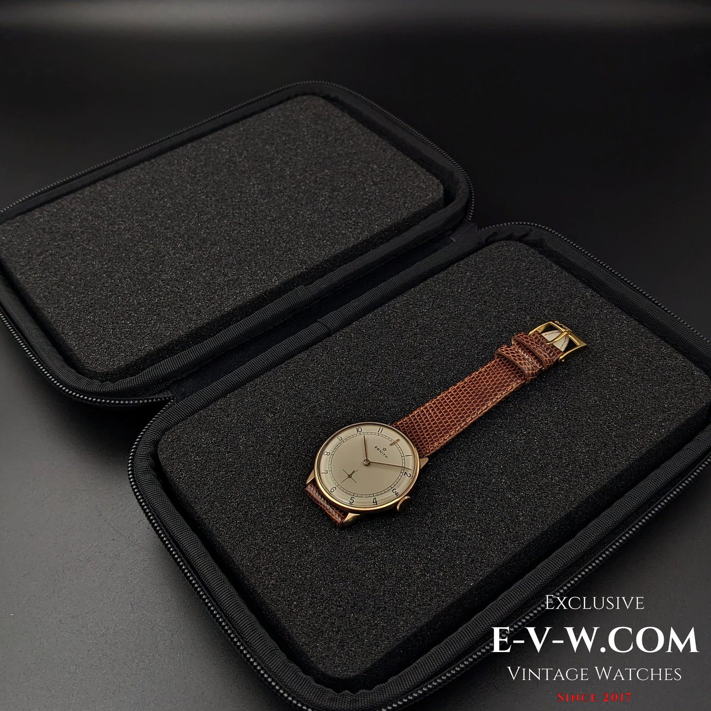 Plaque plaquée or Zenith classique / Cadran sectoriel / Calibre 40 / Vintage 1960