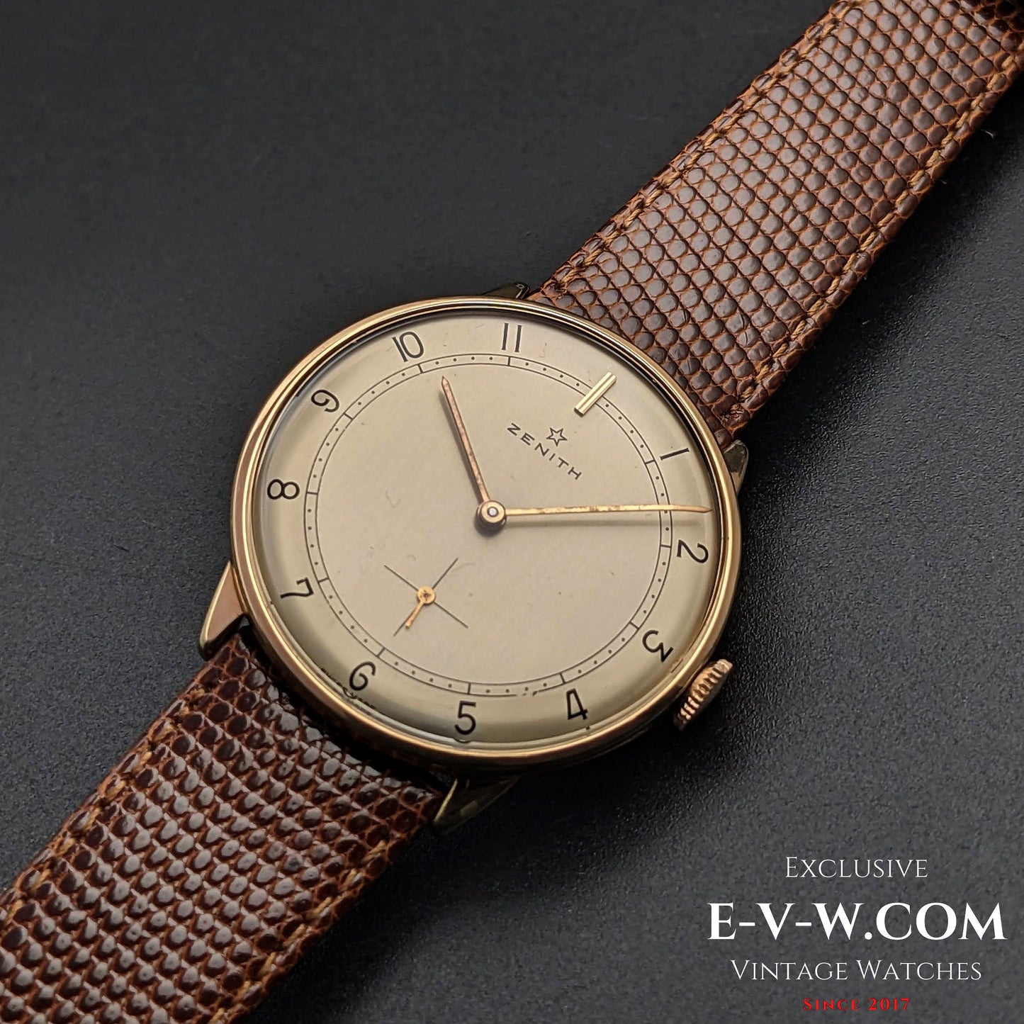 Plaque plaquée or Zenith classique / Cadran sectoriel / Calibre 40 / Vintage 1960