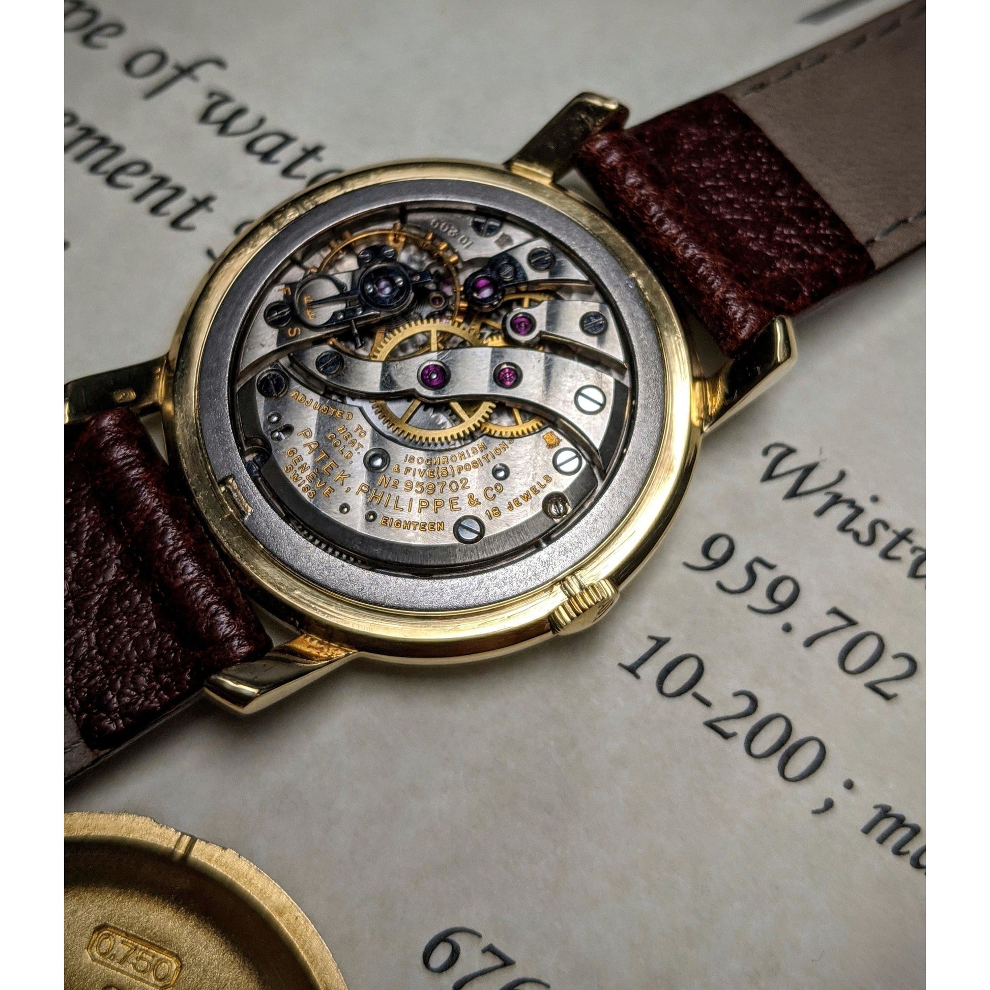 Patek Philippe Calatrava 18k Gold / very rare dial with silver ring/Patek Philippe Certificate and Box - E-V-W.com